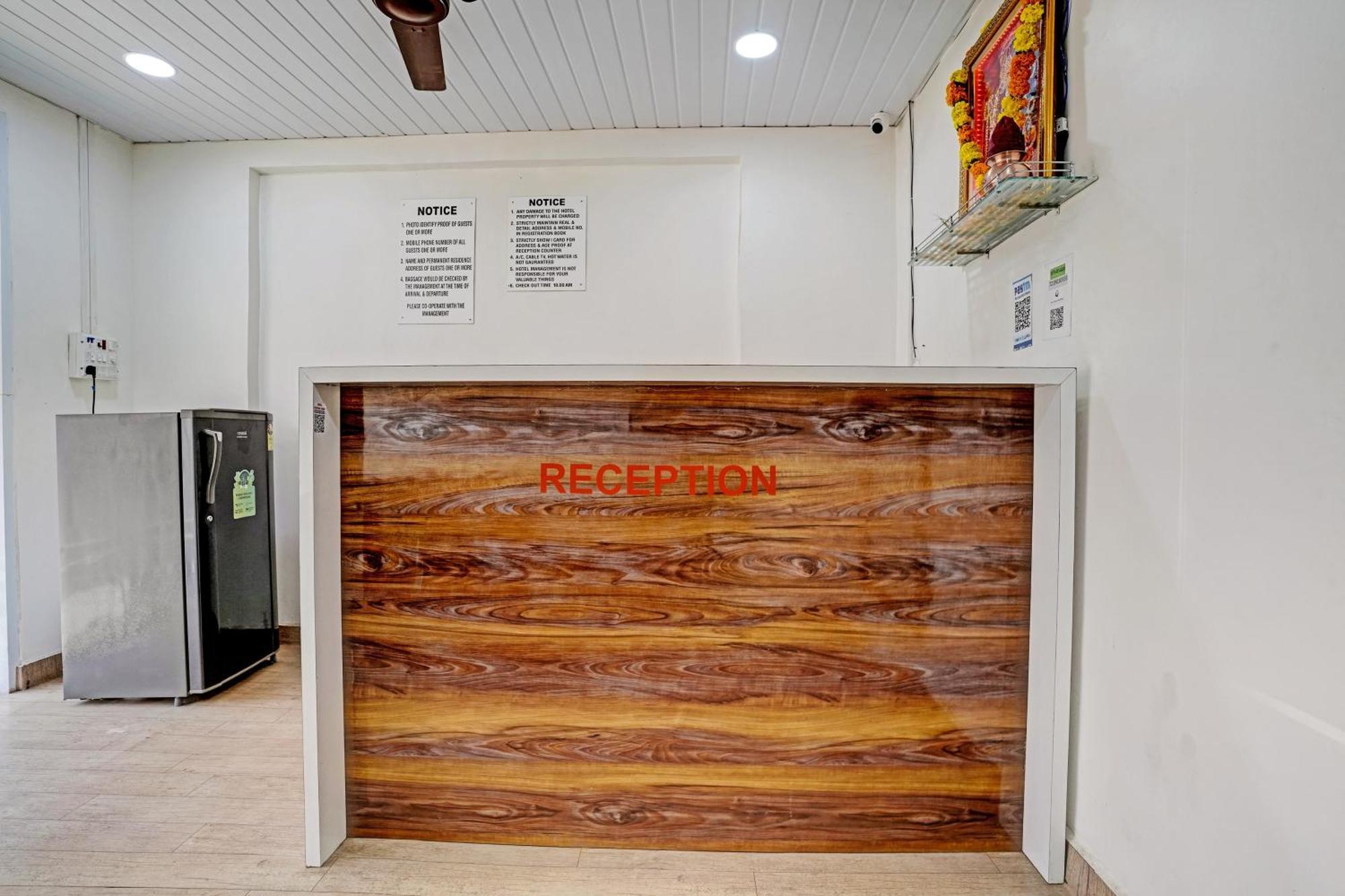 Hotel O Sai & Bording Sopara